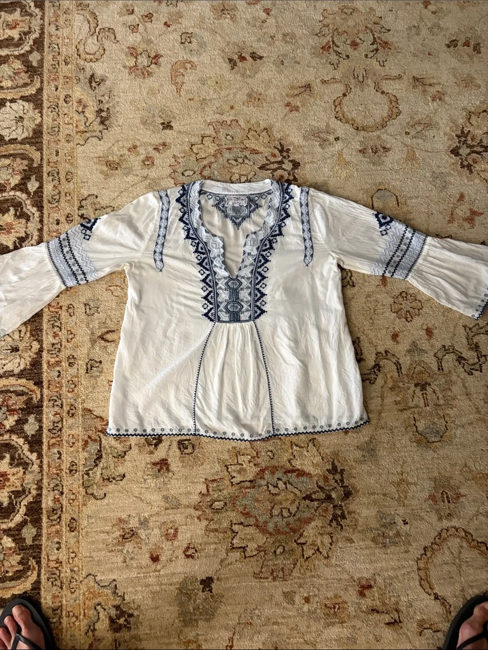 Johnny Was White Tunic with Navy & Light Blue Embroidery - Picture 4 of 4